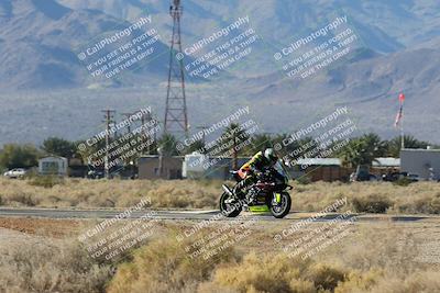 media/Dec-07-2025-CVMA (Sun) [[3e7d2de5dc]]/Race 10-Formula 40 Open/